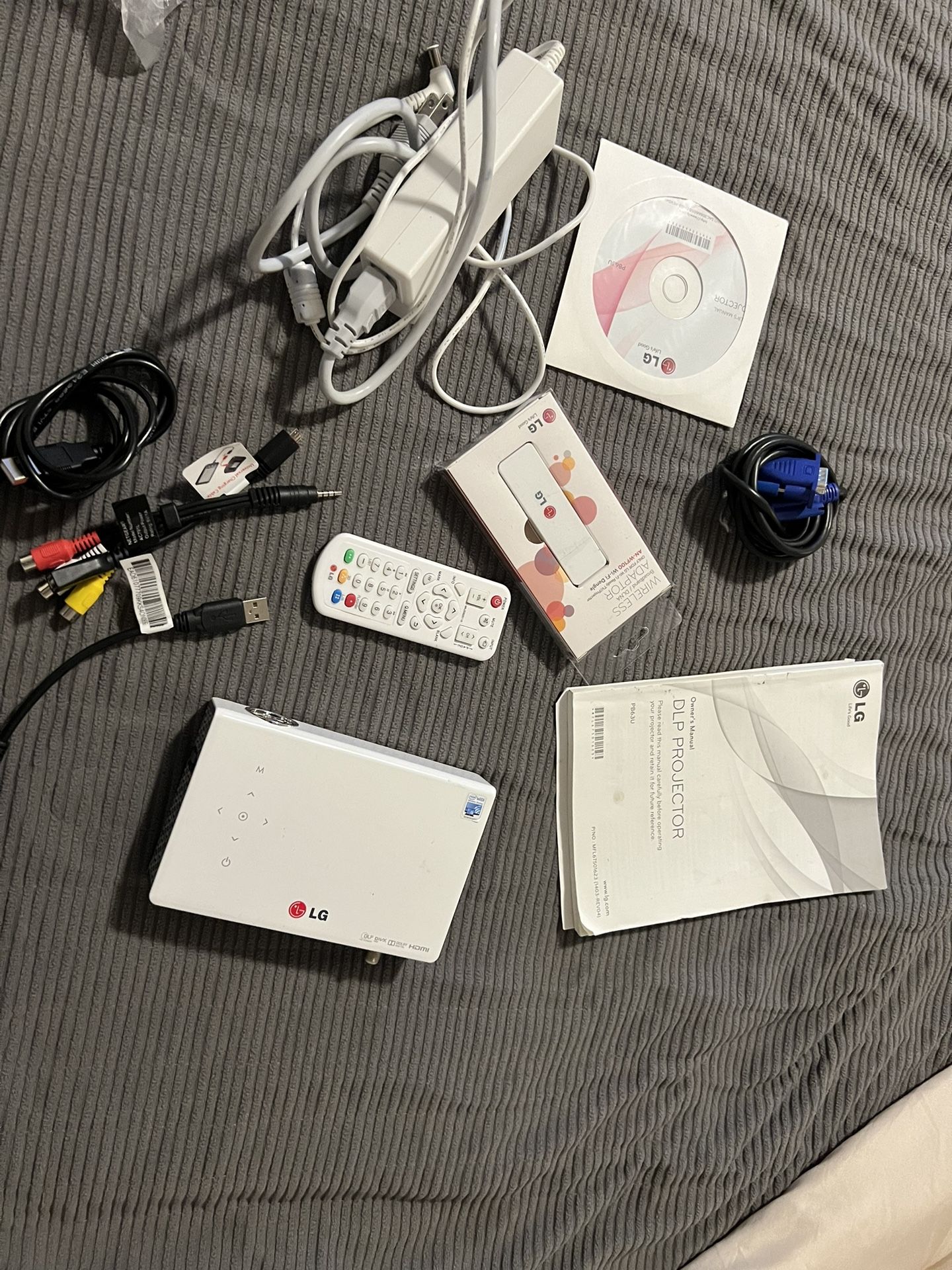 LG Projector BP63U