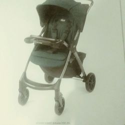 Brand NEW STROLLER. STILL IN THE BOX. FREE CURBSIDE DELIVERY IN PHILADELPHIA 