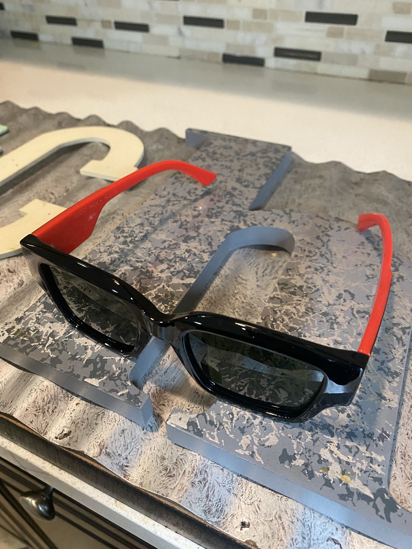 Gucci Sunglasses 🕶️