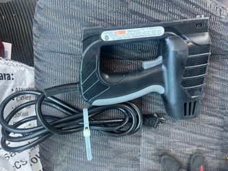 Electric stapler/nailer