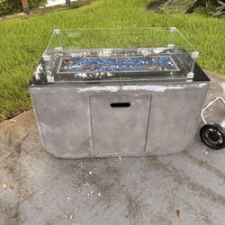 Modern Outdoor Propane Fire Pit Table with Glass Wind Guard