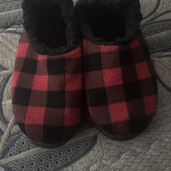 Men’s Slippers 