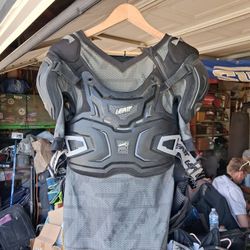 LEATT PRO Chest Protector