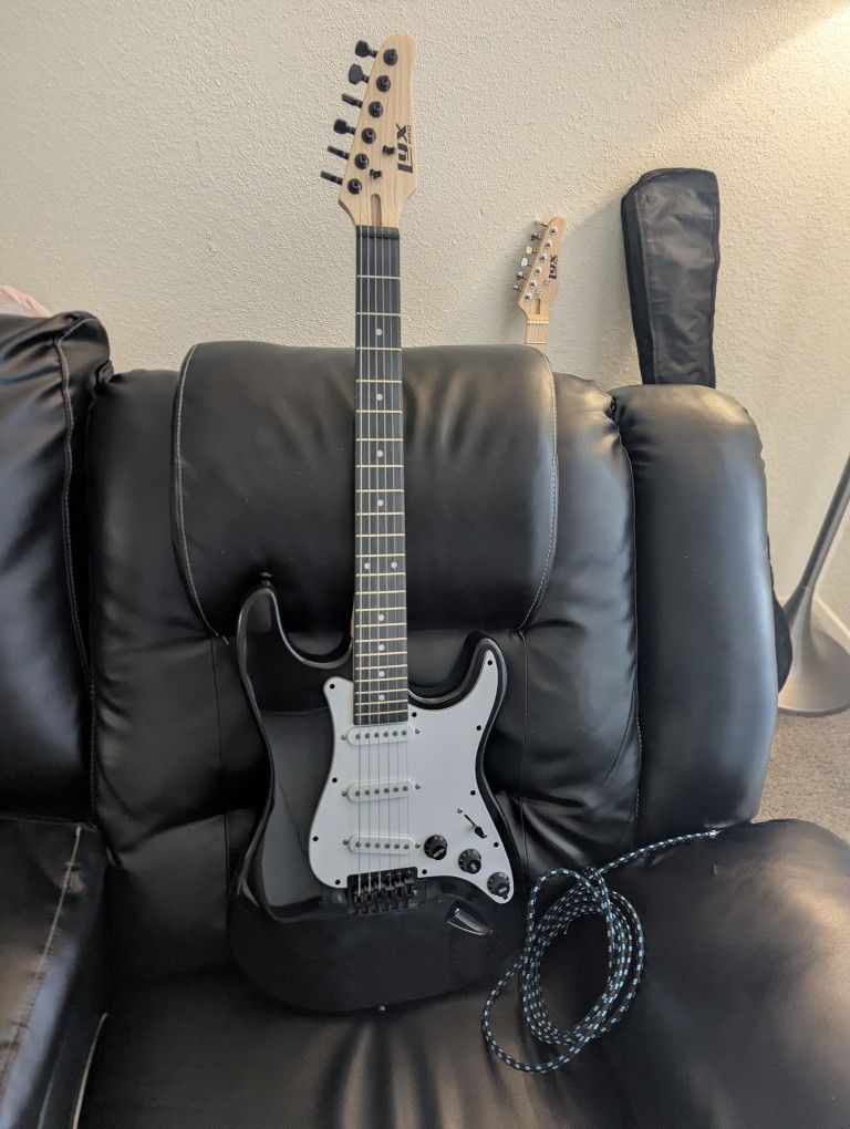 LyxPro 39" Stratocaster Electric Guitar