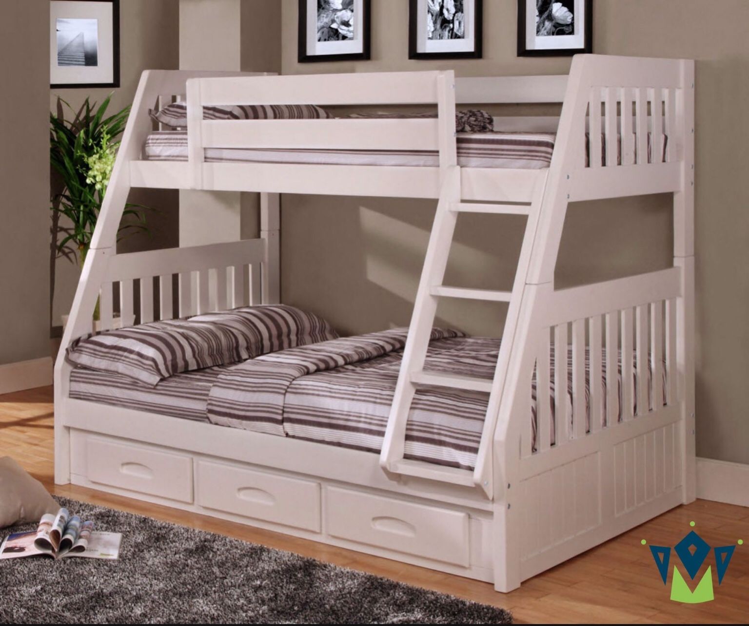 Bunk Bed Twin Over Full In Offer 🔥🔥🔥