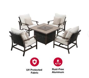 5pc chat set BRAND NEW!!!