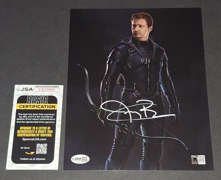 π₯ Jeremy Renner autographed 8x10 JSA COA π₯