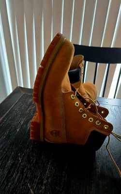 Timberland Size 8 Mens's Waterproof Boots