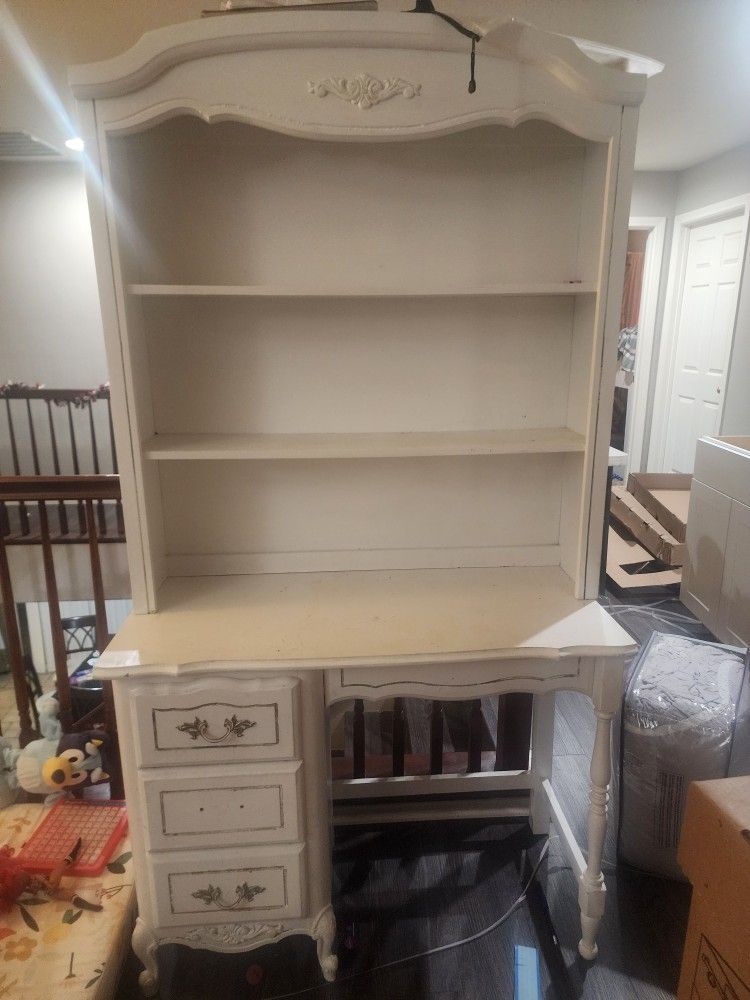 Bookshelf