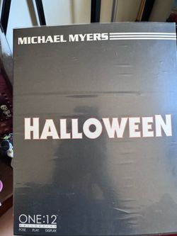 Mezco one:12 collective 2018 Michael Myers