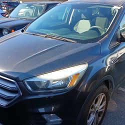 2017 FORD ESCAPE 