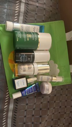 Sunday Riley skincare set