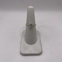 14kt Gold Diamond Engagement Style Ring