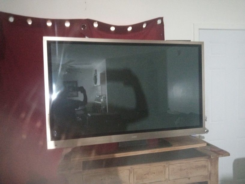 60" VIZIO