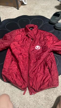 True religion puffer size small fit like a m
