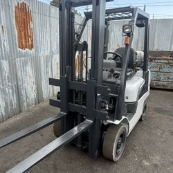 Forklift