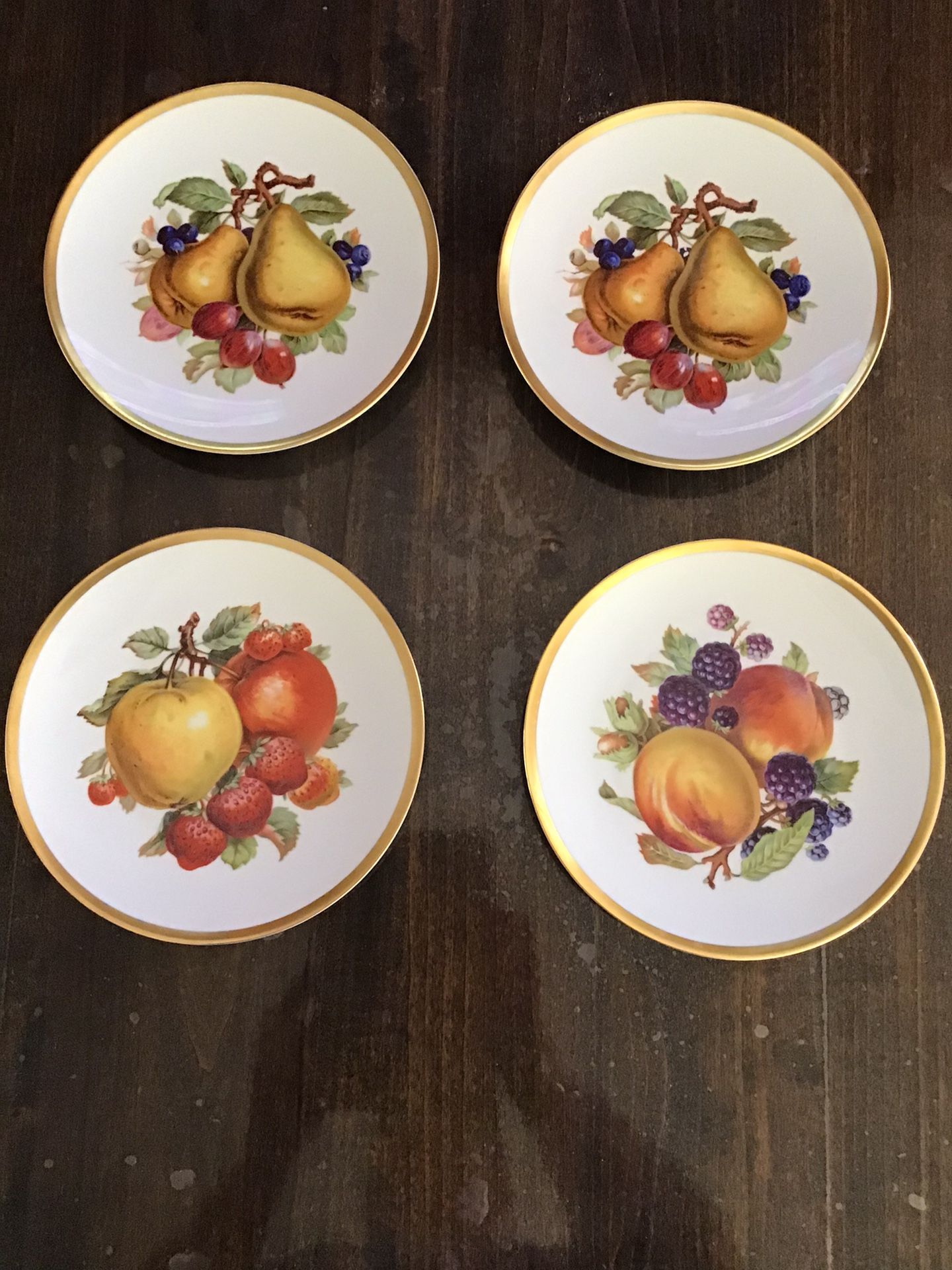 Vintage Set Of 4 Mittereich Bavaria China Plates
