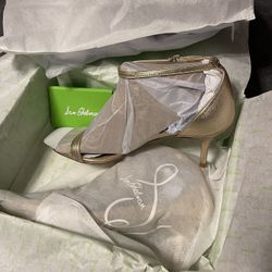 Peonie, Gold Leather Sandals 