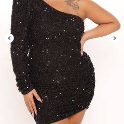 Fashion Nova Mini Dress Size Medium