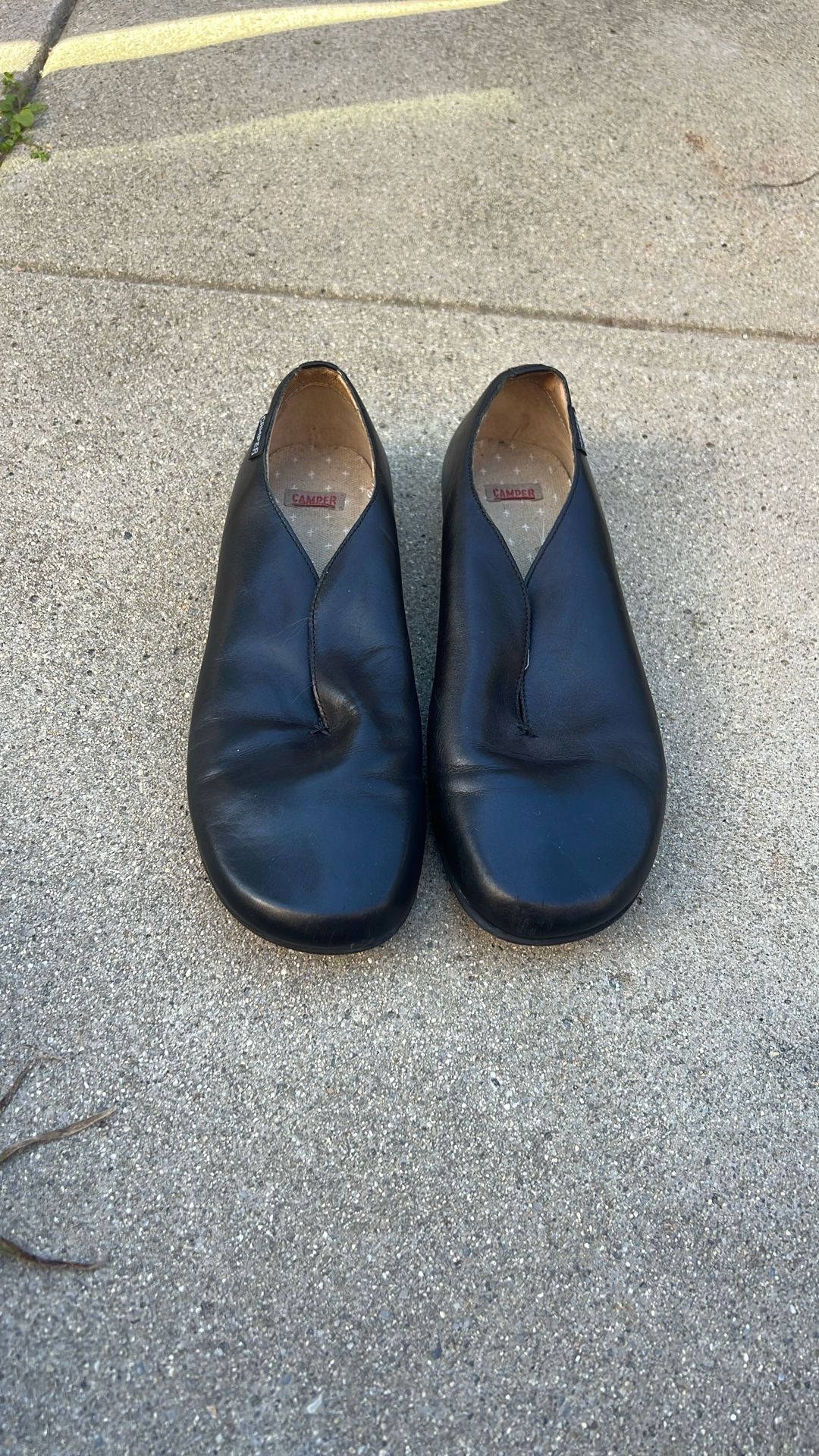 Camper Twins V Cut Women Leather Slip On