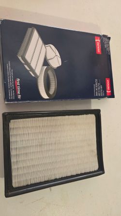 Air filter- Denso 143-3022