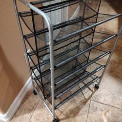 Shoe Rack Storage Holds 30 Shoes $15.00 See My Other Offers Must Pick Up Cash Only 