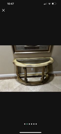 Beautiful Entry Table 