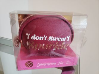 Macbeth Collection Glamemergency kit with helpful tools 25+ pieces