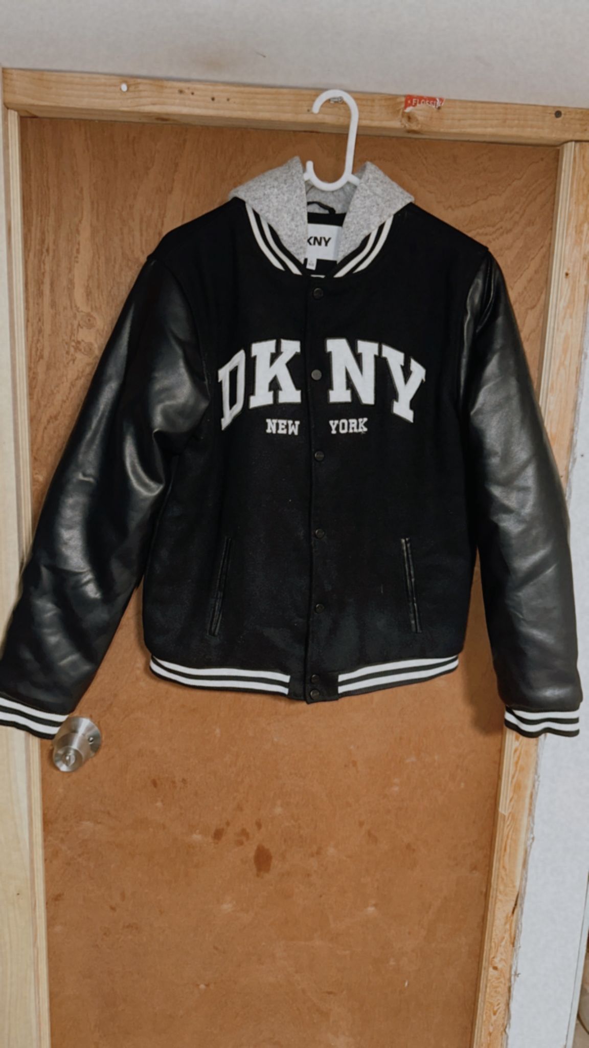 DKNY Varsity Jacket Boys XL (18/20) Black Hooded Quilted Embroidered Streetwear