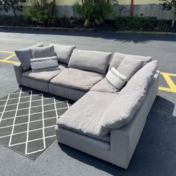 Gray City Furniture Nixon Modular Cloud Sectional Couch/Sofa - Delivery Available 🚚