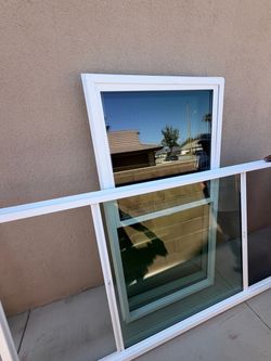 Windows White-Retro-Black