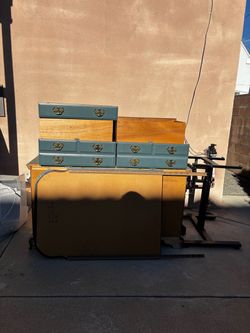 Free Blue dresser