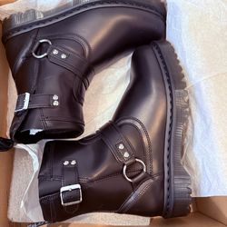 Dr martens boots men