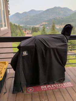 Traeger Pellet Grill/ smoker