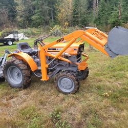 Small  Garden  Tractor, Diesel  3 Cilinders  18hp 