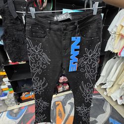 Pants with shiny stones ( Pantalones de brillo )