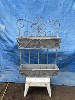 Beautiful Metal Wall Basket 