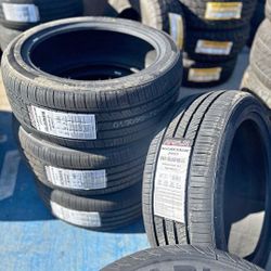 245/45ZR19 Set Of 4 Arisun New Tires 
