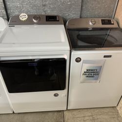 MAYTAG WASHER & GAS DRYER SET 
