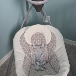 Graco Baby Swing 