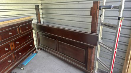 Bed frame