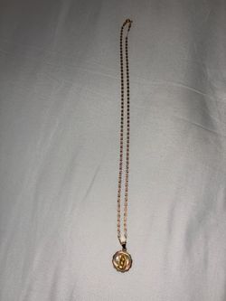 18inch 14kt gold chain and pendant