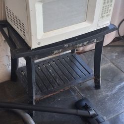 GE Countertop Microwave Works  Kitchen Dorm Office Garage  Appliance 