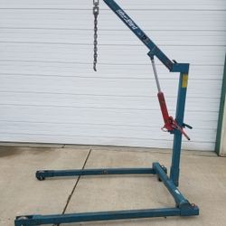 Bluebird KD1500 Engine Hoist