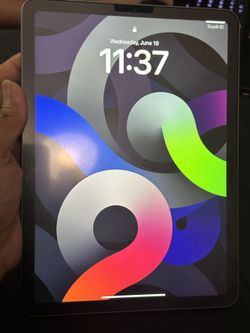 Apple Ipad Air 4th Gen with paperlike Screen Protector unused and Flawless Condition