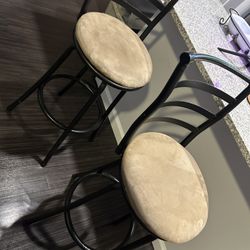 Beautiful Black Base Matching Swivel Bar Stools