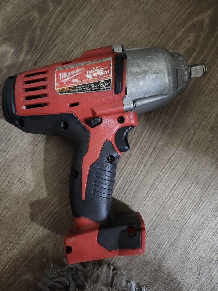 Milwaukee M18 1/2 in. Cordless Brushed Impact Wrench Tool Only

