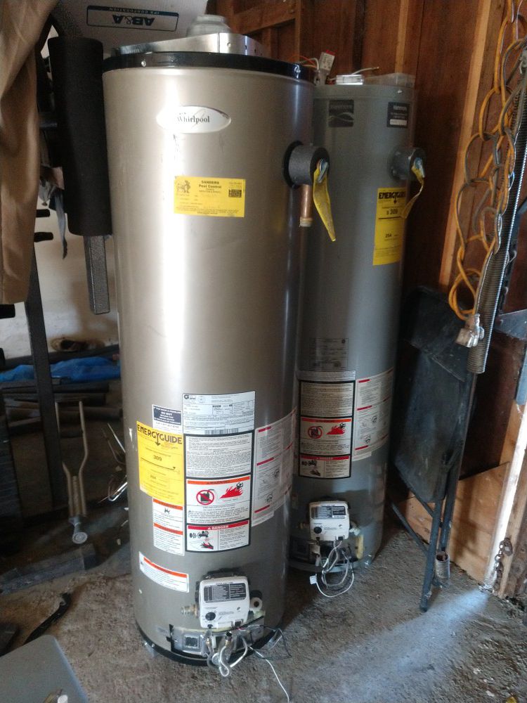 Nat gas 40 gallon water heater (refurbished)