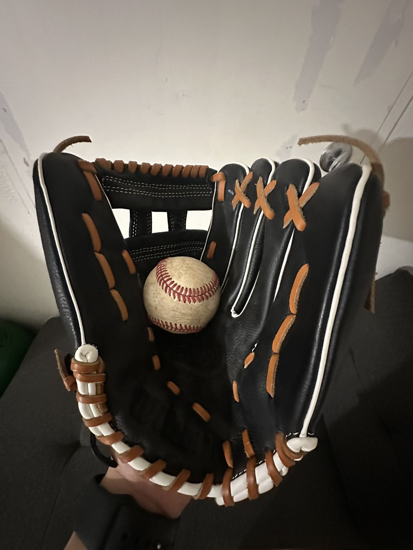 Wilson A550 Youth Baseball Glove