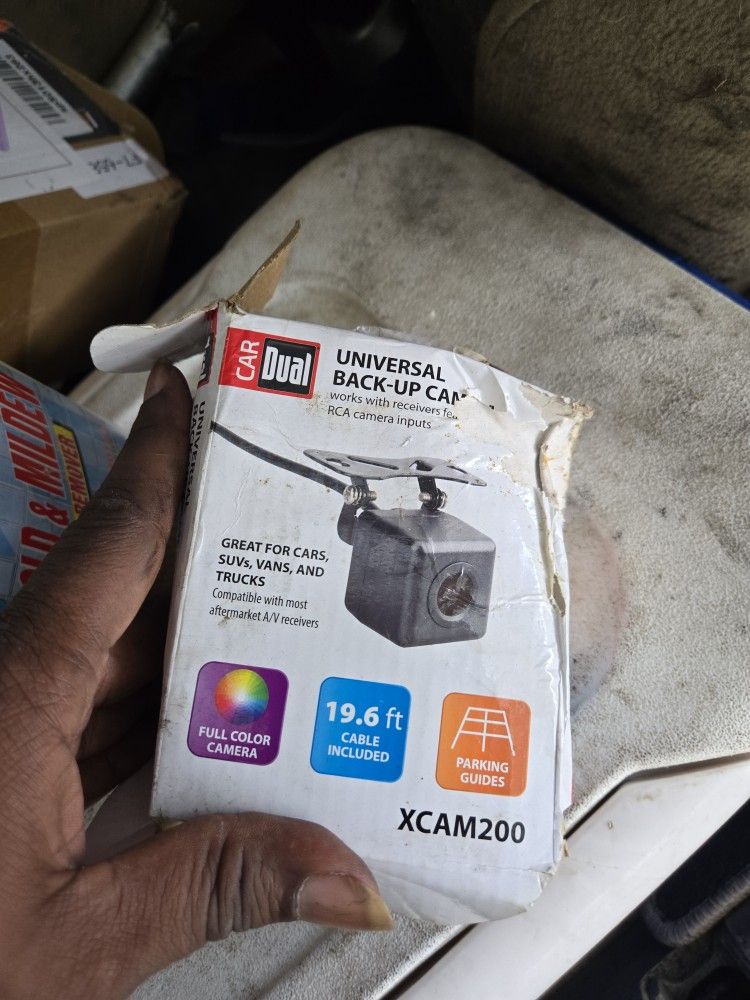 Car Radio  TV/ DVD  And Reverse Camera  